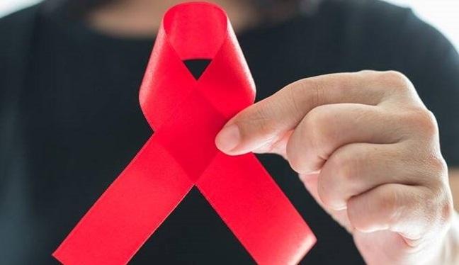 هزینه ۸ میلیارد و ۲۰۰ میلیون تومانی برای آزمایش بیماران مبتلا به ایدز