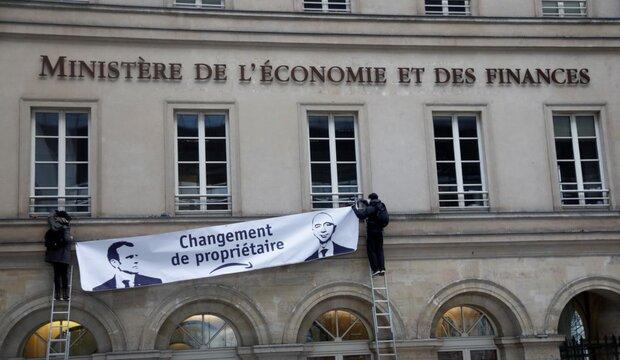اعتراض فرانسوی ها به فعالیت آمازون در این کشور