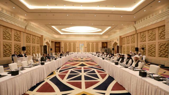 مذاکرات صلح افغانستان؛ توضیح عضو هیأت دولت درباره طولانی شدن مرحله اول
