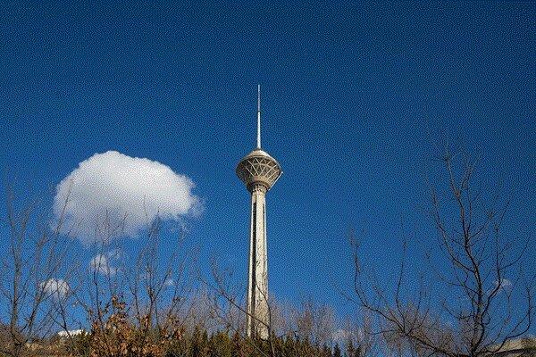 بازگشایی مجدد برج میلاد همزمان با نارنجی شدن تهران