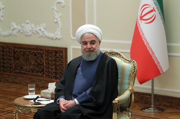 روحانی: تا پیروزی نهایی بر تروریسم، کنار ملت و دولت سوریه می‌ایستیم