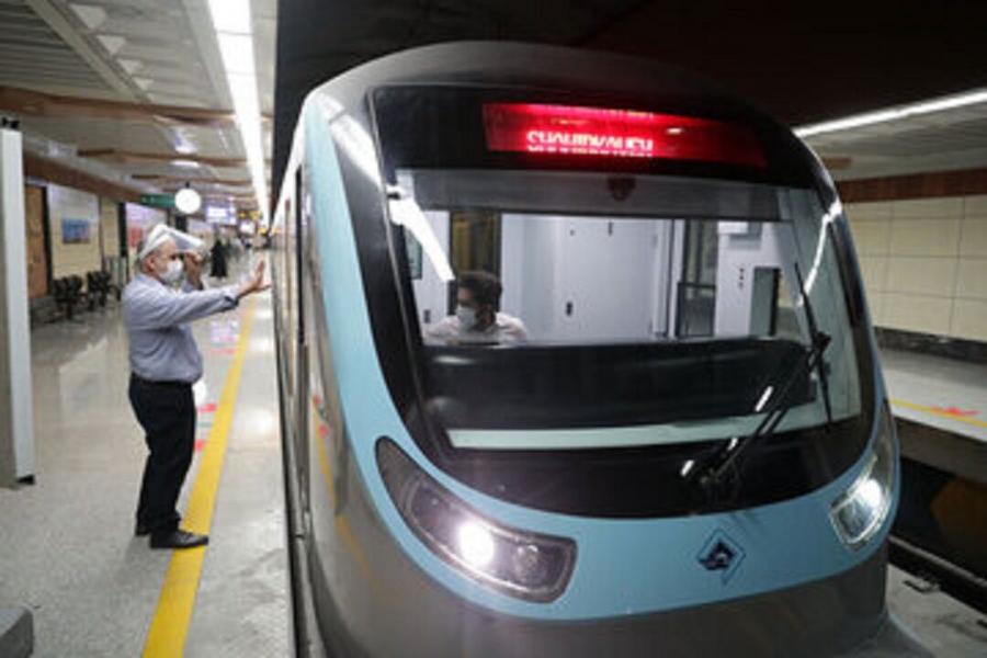 رییس جمهوری چهار ایستگاه جدید قطار شهری تبریز را افتتاح کرد