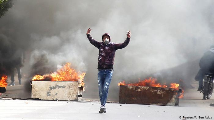 ده سال پس از "بهار عربی"؛ راهی که هنوز به پایان نرسیده است