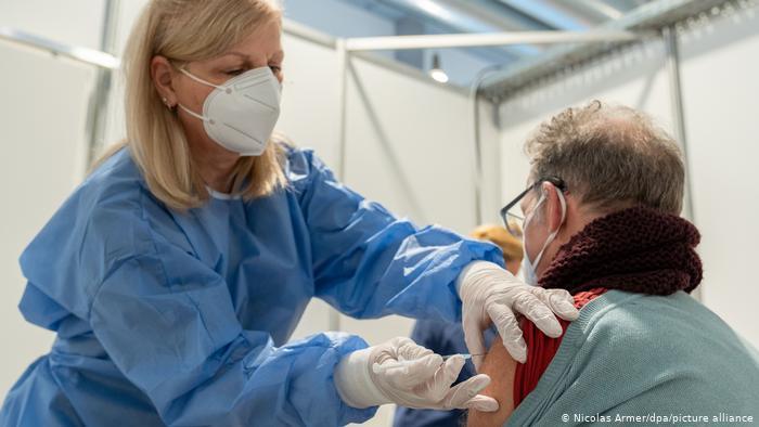 کرونا؛ آلمان برای واکسیناسیون ۶۸ میلیون نفر آمادگی دارد