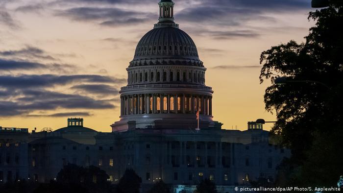 توافق در کنگره آمریکا بر سر یک بسته کلان برای مقابله با آسیب‌های بحران کرونا