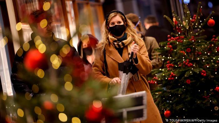 جهش کرونا در بریتانیا؛ "بدترین کریسمس" بعد از جنگ دوم جهانی