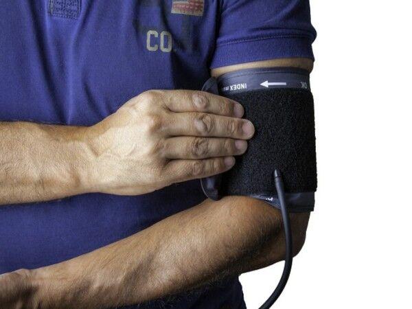 مقایسه فشار خون دو بازو شاخصی برای ارزیابی سلامت