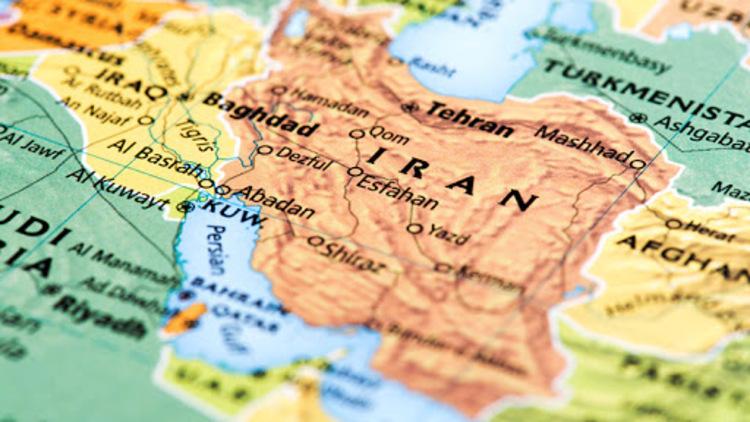 کیهان: با کشور‌های حوزه خلیج فارس دوست شویم