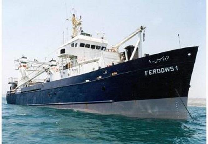 کشتی تحقیقاتی فردوس در سواحل خوزستان