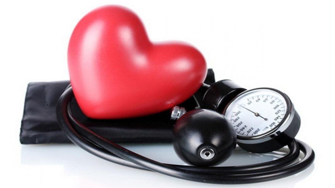کنترل فشار خون سالمندان با ۵ ترفند ساده
