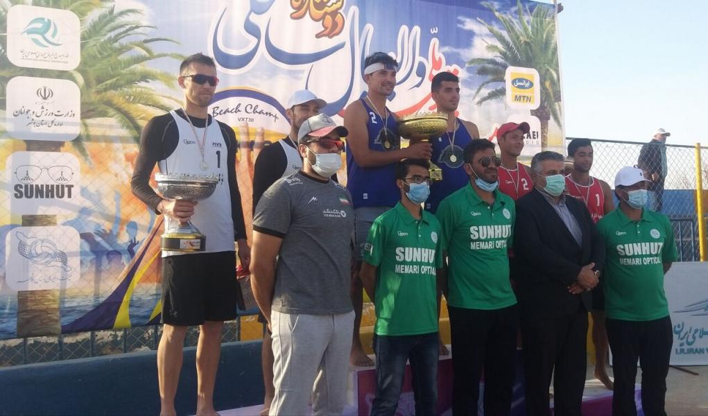 بندر ترکمن قهرمان مسابقات تور ملی والیبال ساحلی استان بوشهر شد