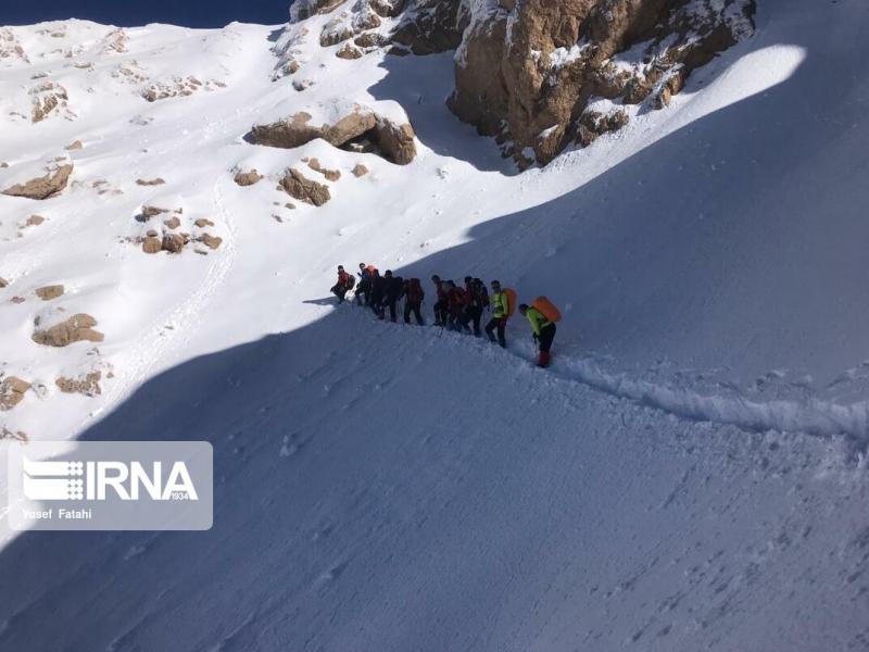 ۴ کوهنورد در رشته کوه های البرز گرفتار شدند