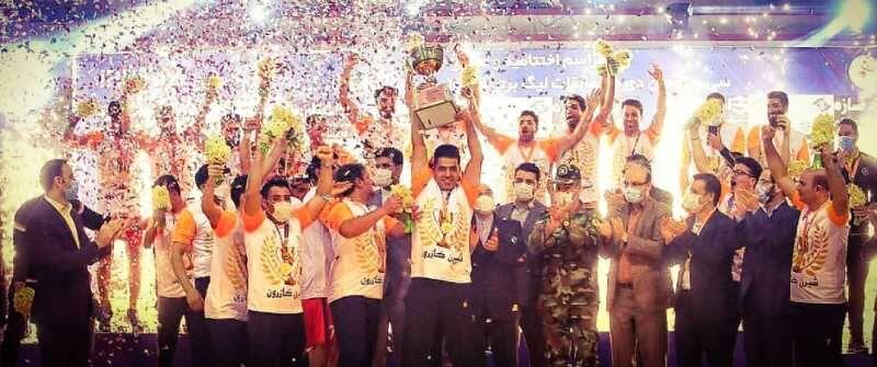 تیم هندبال شاملی کازرون پس از ۵۳ سال فارس را قهرمان آقایان کشور کرد