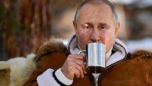 پوتین دچار عوارض جانبی واکسن روسی کرونا شد - Gooya News