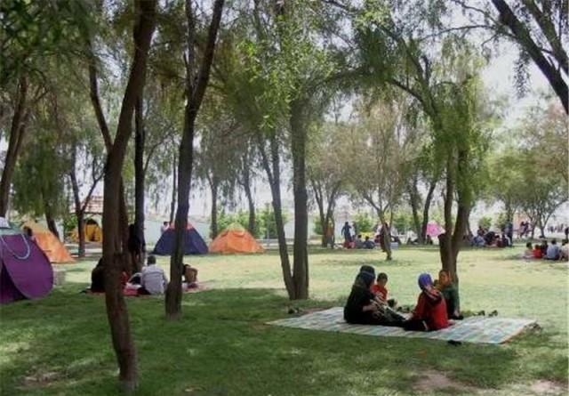 تهرانی‌ها «سیزده‌به‌در» را در خانه بمانند