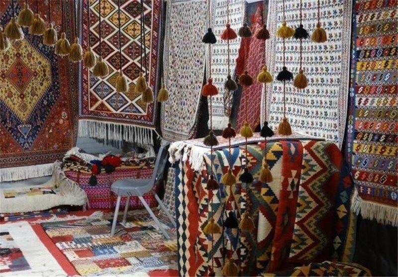 ۱۹ هزار گردشگری نوروزی از نمایشگاه صنایع دستی لرستان دیدن کردند