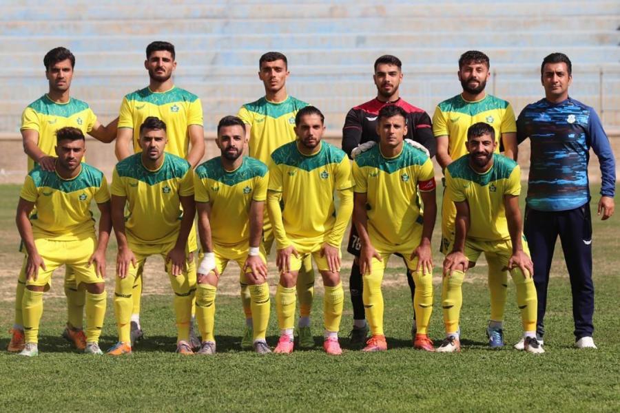 بازیکن سابق استقلال سرمربی تیم فوتبال نفت و گاز گچساران شد