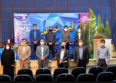 تقدیر از برگزیدگان «ششمین جشنواره رویش دانشگاهی» در دانشگاه شیراز