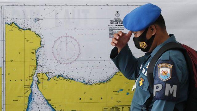 تشدید عملیات جستجو برای یافتن زیردریایی اندونزی: 'فقط تا بامداد شنبه فرصت هست'