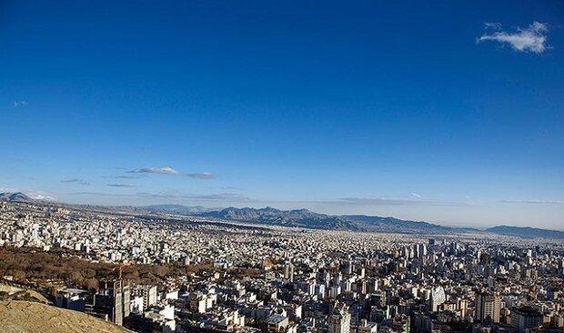 هوای تهران سالم است/ احتمال افزایش غلظت آلاینده‌ها
