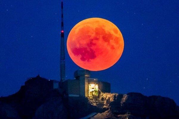 «ماه خونی» فردا در اقیانوس آرام/ امکان رصد ابرماه در ایران