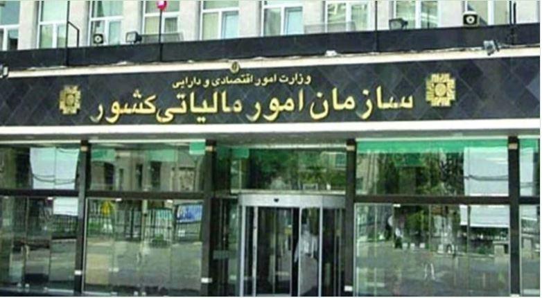 آقای همتی! بی نام و نشان هایی که بر اقتصاد ایران چنبره زده اند، که هستند؟ 