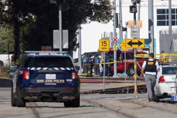 10 people killed, injured in shooting in US State of Illinois