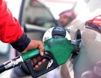 عصبانیت مردم سعودی از افزایش ۴۵۰ درصدی قیمت سوخت در دوره ملک سلمان