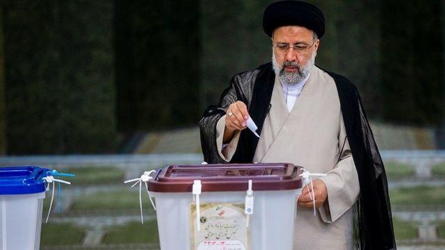 ابراهیم رئیسی پیروز سیزدهمین دوره انتخابات ریاست جمهوری ایران اعلام شد