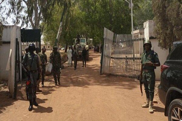 افراد مسلح ناشناس ۱۴۰ دانش‌آموز نیجریه‌ای را ربودند