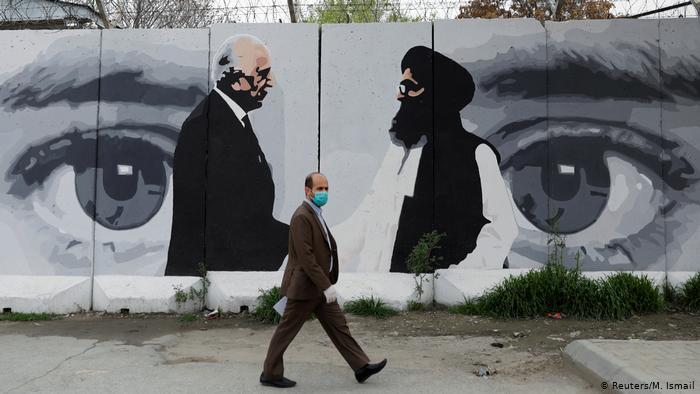 خلیل‌زاد: برای ادامه مذاکرات صلح با طالبان به دوحه برمی‌گردم