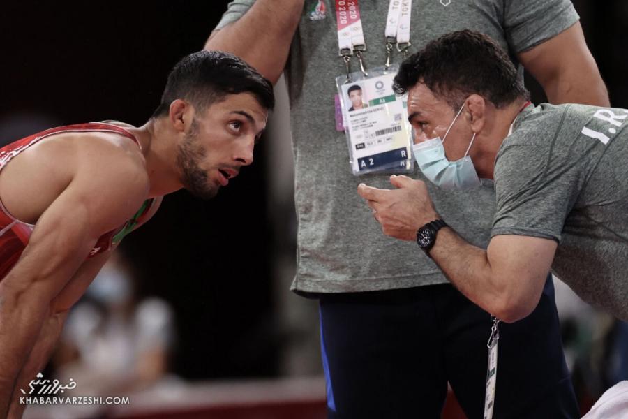 عجیب‌ترین صحنه پس از قهرمانی گرایی در المپیک/ وضعیت دیدنی محمد بنا + عکس