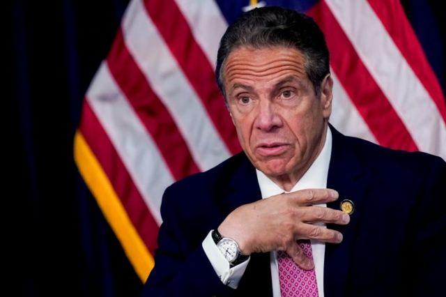 اندرو کومو، فرماندار نیویورک در پی اتهامات آزار جنسی استعفا کرد