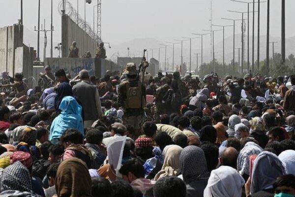 US, UK warn citizens to avoid Kabul airport amid threats