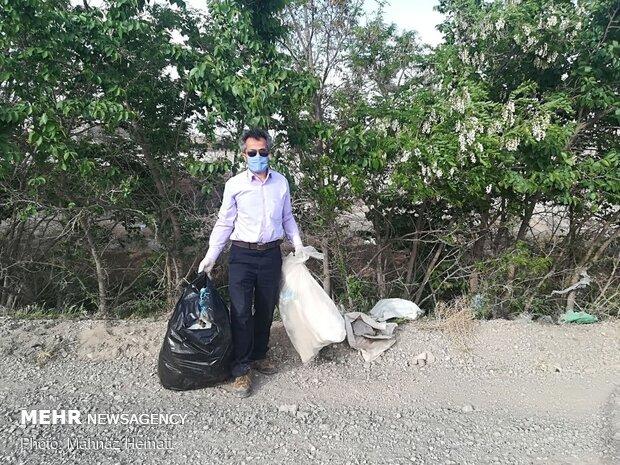 گردشگران زباله های خود را در حاشیه خیابان‌های لواسان رها می کنند