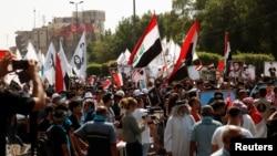 صدها عراقی در دومین سالگرد اعتراضات اکتبر در بغداد تظاهرات کردند