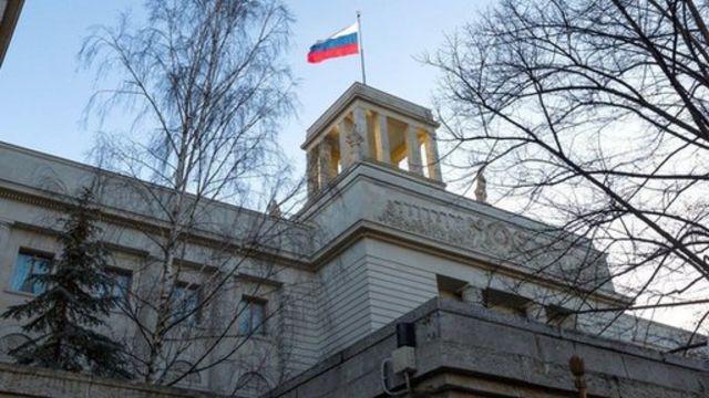 جسد بی‌جان دیپلمات روس در برابر سفارت آن کشور در آلمان پیدا شد
