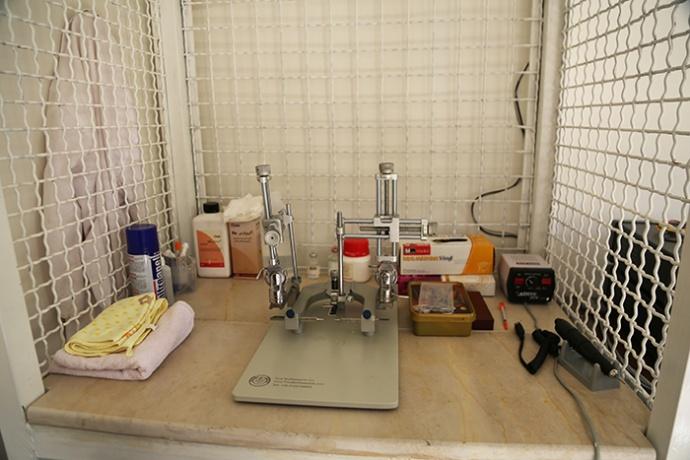 راه اندازی آزمایشگاه الکتروفیزیولوژی ثبت پتانسیل‌های میدانی مغز در دانشگاه تبریز