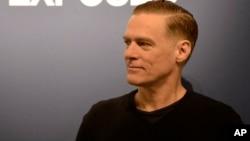 برایان آدامز پس از ابتلای دوباره به ویروس کرونا از تقویم سالانه «پیرلی» به صورت مجازی رونمایی کرد