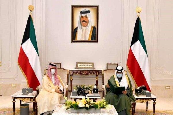 دعوت ملک سلمان از سران کویت و قطر برای شرکت در نشست ریاض