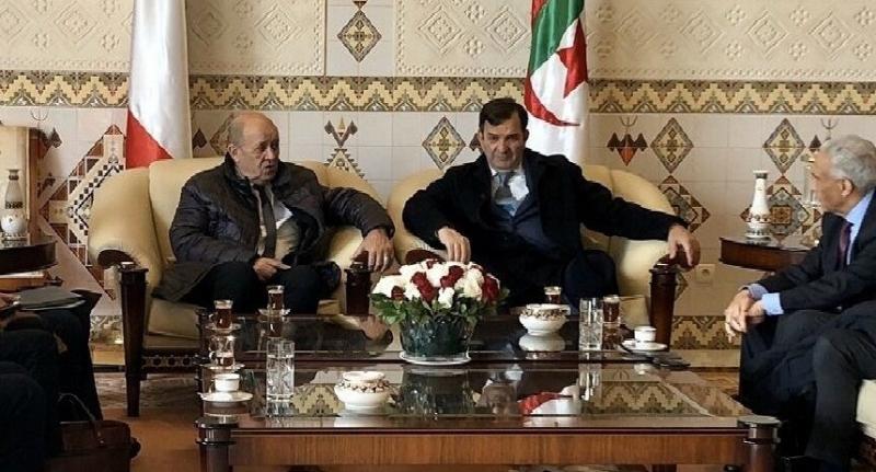 سفر وزیر خارجه فرانسه برای ترمیم روابط به الجزایر
