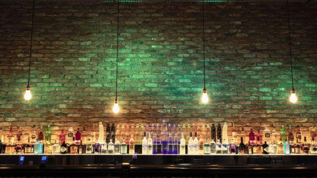 ودکا چیست و چه کسی آن را اولین بار ساخت