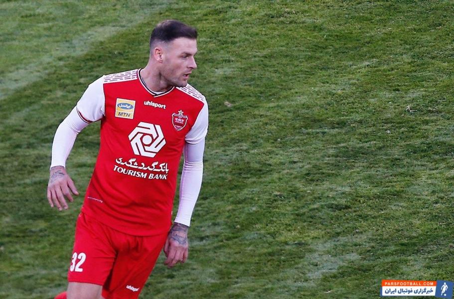 16:21 ادامه حواشی حضور آنتونی استوکس در پرسپولیس