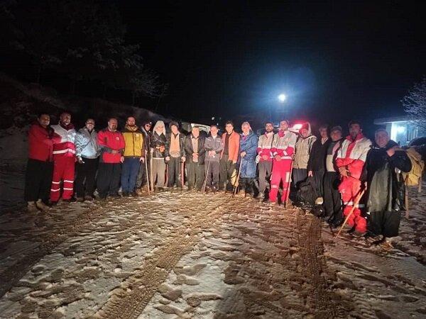 نجات ۲۲ کوهنورد مفقود شده در ارتفاعات کوه شاهو روانسر