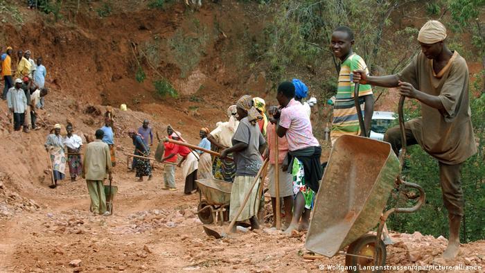 نتیجه یک پژوهش؛ گسترش جاده‌ها از عوامل نابودی زبان‌ها
