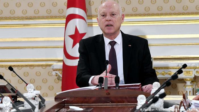 در تونس رفراندوم قانون اساسی برگزار می‌شود