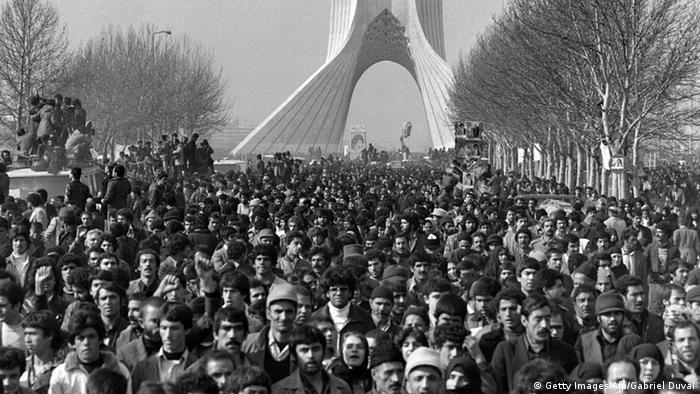 انقلاب ایران و تأثیر آن بر ادبیات داستانی