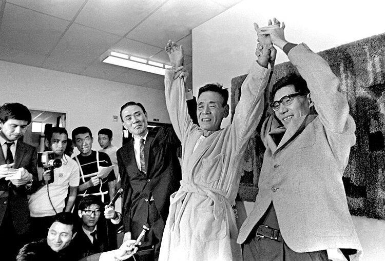 سربازی که ۳۰ سال پس از جنگ جهانی همچنان در پست‌اش نگهبانی می‌داد! + تصاویر