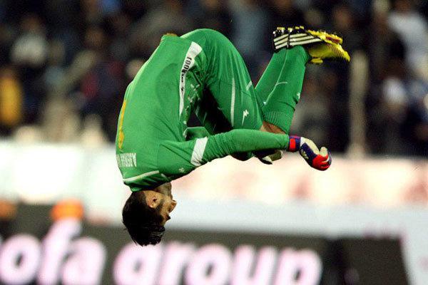 پرسپولیس با دروازه‌بان تیم ملی فوتبال ایران به توافق رسید