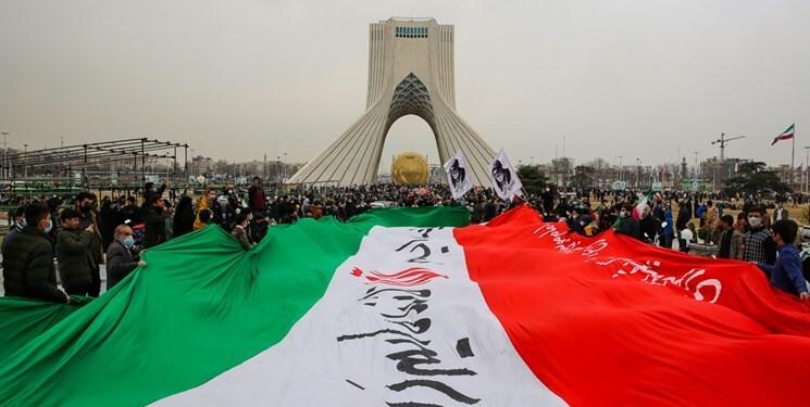 بازتاب 22 بهمن در رسانه‌های جهان / خبرگزاری فرانسه: ایرانی‌ها شعارِ «تا آخر ایستاده‌ایم» سردادند
